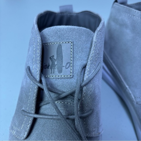 Johnnie-O Chill Chukka Boots Men\'s Neutral Gray Size 13 M Leather Suede Upper main image 6